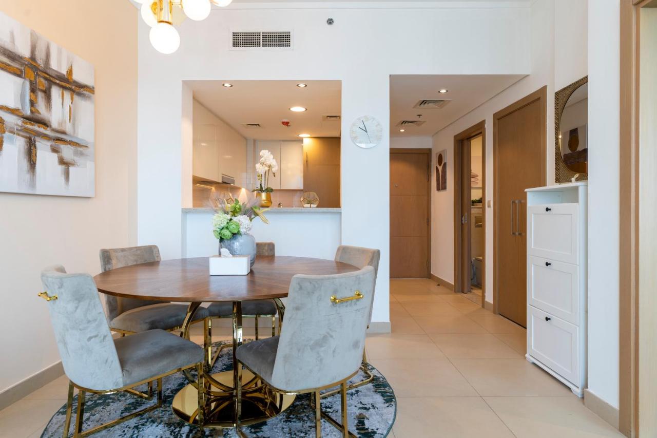Prestige Living 1Br With Full Burj Khalifa View By Auberge 두바이 외부 사진